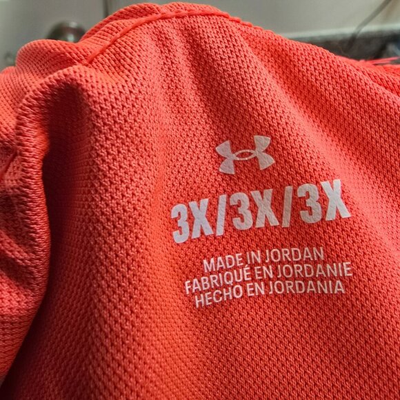 Under Armour Play Up 2.0 Short - 3.5" Inseam - Neon Coral and Black - Picture 4 of 6